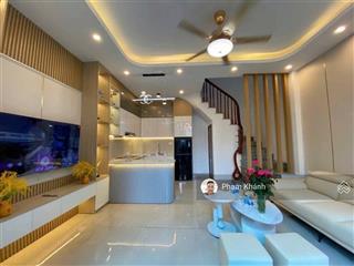 Nhà la phù cạnh geleximco  dân xây 34m2*4t. ô tô cách nhà 50m chỉ 4.4 tỷ