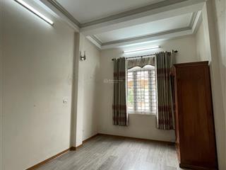Siêu phẩm 2 tầng đẹpgiá trị tăng trưởng mạnh tại trung tâm bắc hồng74m2  ôtô đỗ cửa  chỉ 3,9 tỷ