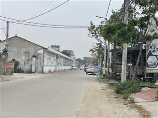 Chủ bán gấp 52m sẵn c4 ô tô vào tt quang minh mê linh cũ đón sóng sungroup,vđ3.5 chỉ 2.45 tỷ