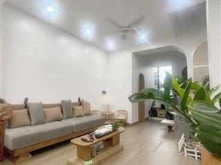 3 tầng lung linh 62m  về sẵn ở mặt đường thông ô tô sát kcn quang minh chỉ 3.x tỷ