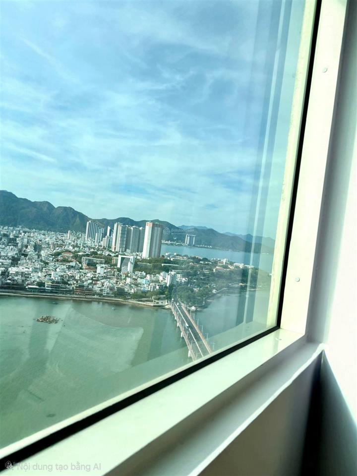 Bán căn hộ tầng 23, view sông cái và biển hòn chồng, đầy đủ nội thất có thể vào ở ngay