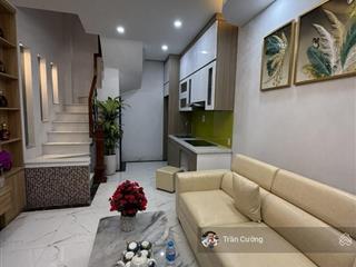 Bán nhà chính kinh, thanh xuân, gần phố, full nội thất, 4 tầng đủ công năng, sd 25m2, 5.5tỷ(ctl)