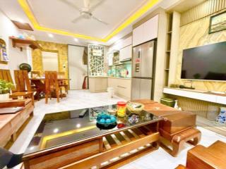 Bán nhà kim giang, thanh trì, phân lô, gara ô tô, gần phố, 40m2, 12.5 tỷ