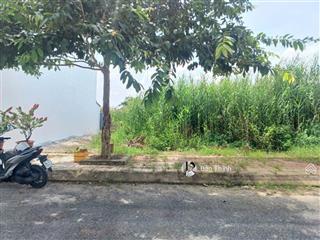 Bán đất mt ở bờ kinh, phường 3, thành phố vĩnh long 120m2 nằm ngay trung tâm tiện ích đầy đủ