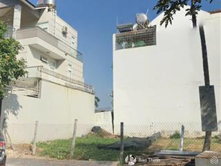 Bán đất mt ở nguyễn văn mười, p3, thành phố cao lãnh, đồng tháp 120m2/500tr shr đất nằm trung tâm