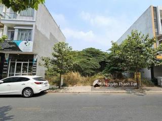 Bán đất đầu tư 150m2 giá 1,35 tỷ mặt tiền đường gần cổng chào bình dương , vĩnh phú , shr