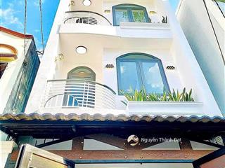 Cần tiền trả nợ bán gấp nhà đẹp 85m2 giá 8,15 tỷ gần chợ thủ đức đang cho thuê 20tr/tháng