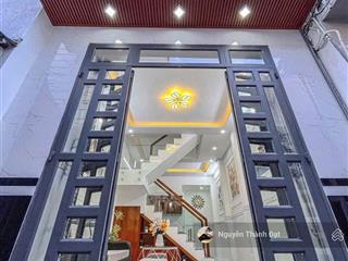 Bán gấp nhà 60m2 giá 1,99 tỷ gần bệnh viện quốc tế đang cho thuê 8tr/tháng , shr hợp để đầu tư