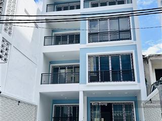 Nhà đường tân cảng 8x20m hầm trệt 4 lầu cho thuê
