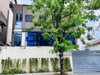 Nhà đường lê văn sỹ 12x20m 1 trệt 2 lầu quận phú nhuận cho thuê
