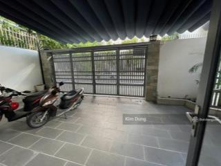 Nhà đường c18 khu k300, 8x20m trệt 3 lầu cho thuê
