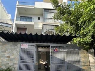 Nhà đường phan văn trị 8x30m trệt 3 lầu cho thuê
