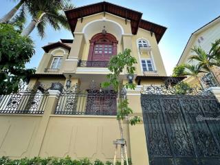 Biệt thự đường hoàng văn thụ 15x20m trệt 2 lầu áp mái cho thuê