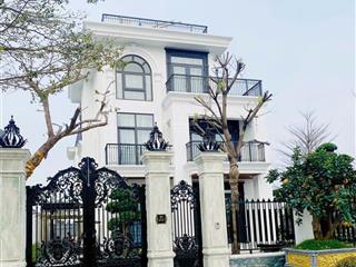 Chính chủ cần thanh khoản g.ấ.p bt góc 410m2 tại hud mê linh, giá tuyệt chủng.  0961 863 ***