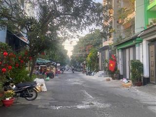 Gấp gấp bán 275m2, 27,5 tỷ, lý chiêu hoàng, q6, hcm, view đẹp, giá tốt