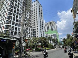 Bán lô đất mặt xa lộ hà nội đối diện gametro bên thành suối tiên .giá rẻ