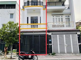 Nhà rẻ 1 trệt 2 lầu giá rẻ sát bên làng đại học quốc gia tphcm