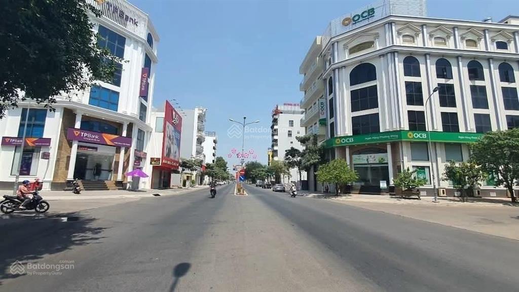 Đất rẻ trục chính đường 22m.trung tâm hành chính tp dĩ an giá tốt