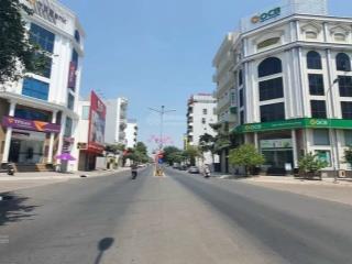 Đất rẻ trục chính đường 22m.thuộc khu trung tâm hành chính tp dĩ an giá tốt