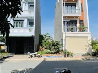 Đất rẻ hơn thị trường 300tr ngay làng đại học quôc gia tp hcm