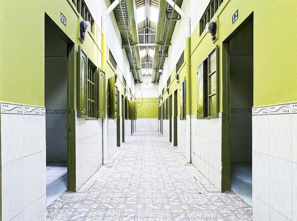 Bán nhà trọ rẻ thủ nhập 40 triệu/tháng. gồm 21 phòng gần ngã tư chiêu liêu tp dĩ an