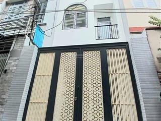 Chính chủ cần bán nhà 4 tầng mới 100% tôn thất thuyết p.4 q.4 dtsd lên tới 160m2 khu cán bộ sống