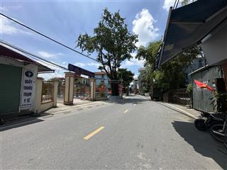 Bán lô góc 68m2, mặt đường làng chuông