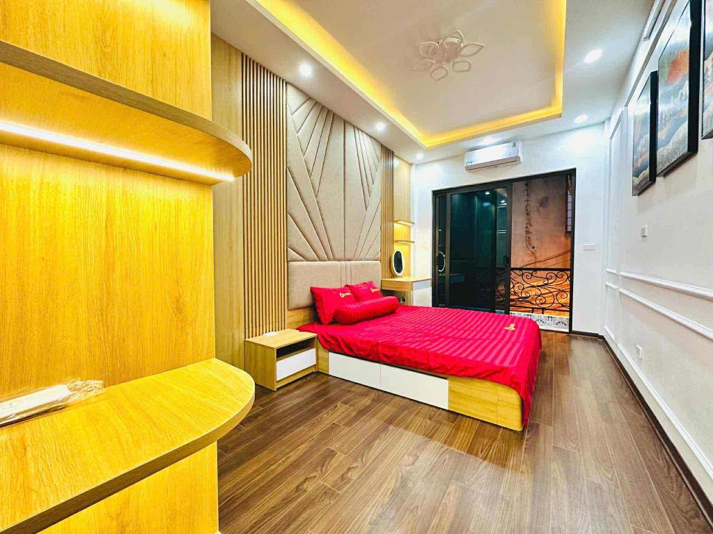 BÁN NHÀ MINH KHAI- SÁT GỐC ĐỀ- GẦN Ô TÔ- KHU VỰC TIỆN ÍCH BẠT NGÀN- FULL NỘI THẤT