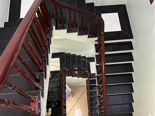 Chính chủ cần bán căn nhà 4 tầng mới tinh tại phụng châu, giá tốt