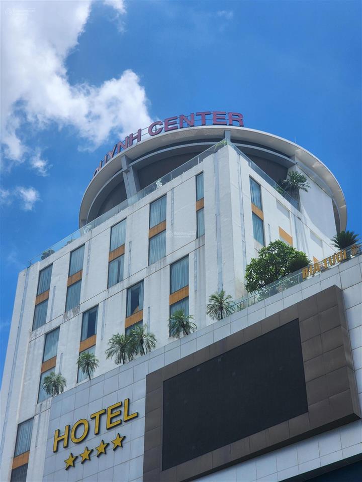 Chính chủ bán nhà shophouse 5 tầng tại như quỳnh center, văn lâm, hưng yên