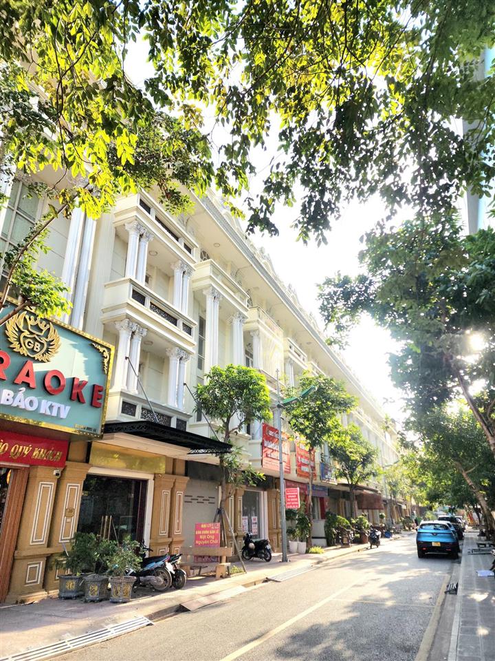 Chính chủ bán nhà shophouse 5 tầng tại như quỳnh center, văn lâm, hưng yên