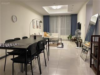 Cần bán gấp căn hộ 3pn tại n07 thành thái nhà hướng nam rất mát, đã đủ nội thất chỉ việc về ở