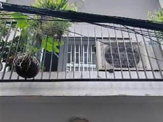  bán gấp nhà riêng  hẽm xe hơi thông  p3  q3  30m2  3tầng  giá chỉ 6,5 tỷ .