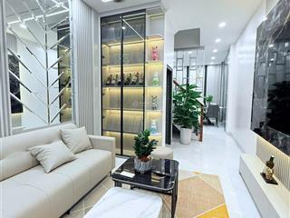 Quá hiếm! phố giảng võ, thang máy, nhà xây mới đẹp, gần phố, cách oto 30m 45 m2 * 5 t