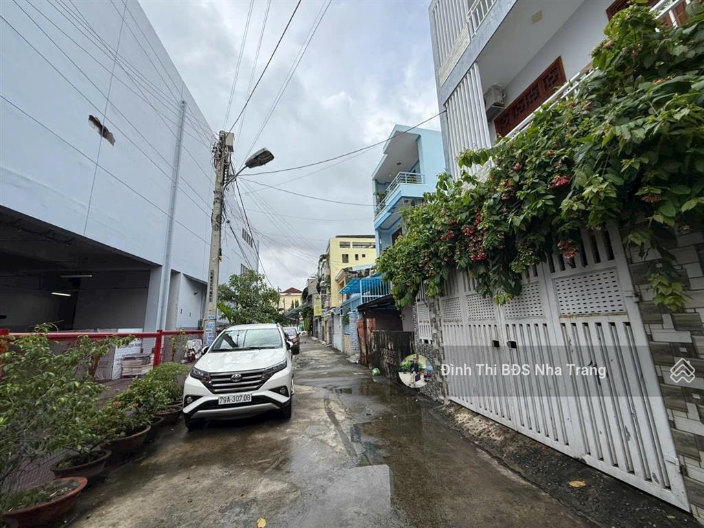 Quá rẻ  bán đất tặng nhà ngay lotte mart, giá tốt nhất thị trường, chốt nhanh kẻo lỡ