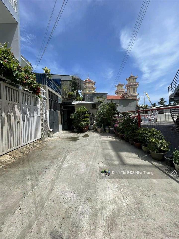 Quá rẻ  bán đất tặng nhà ngay lotte mart, giá tốt nhất thị trường, chốt nhanh kẻo lỡ