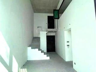 Bán căn hộ thông tầng 2pn 102m2 chung cư feliz en vista, nhà thô, đã có sổ hồng