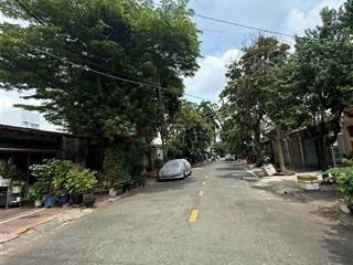 Bán nhà mặt tiền đường số 12, phước bình, thủ đức. giáp global city. giá 8.7 tỷ