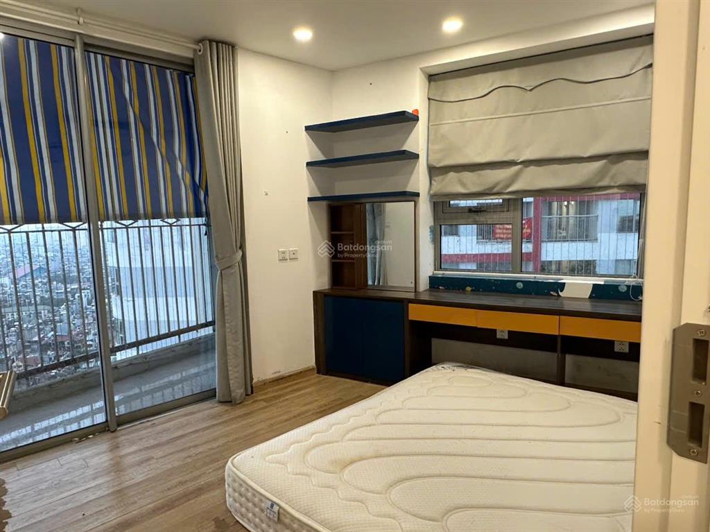 Cần bán gấp căn 3pn, có sổ, giá 10,5 tỷ tại 360 giải phóng
