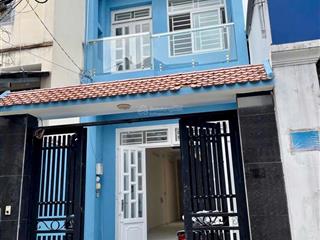 Bán nhà đúc 1 lầu  hẻm xe hơi vào nhà  đường trường chinh  quận 12