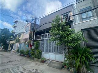 Bán nhà hẻm 7m thông  8mx11m  ngay chợ lạc quang  gần cầu tham lương  6 tỷ 200