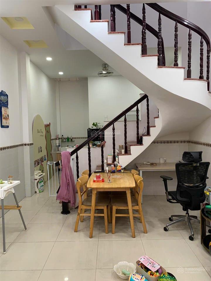 Bán nhà hẻm xe hơi phan văn hớn, tân thới nhất q12, ngay công viên thuận kiều  4m x 11m  4 tỷ 950