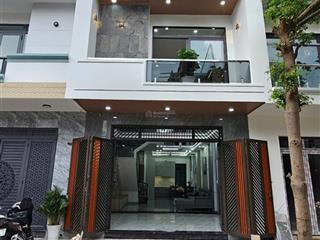 4,2tỷ tl
bán nhà 2tầnghoàn côngngang 5m kdc gần vòng xoay an phú, p.an phú, tp.thuận an