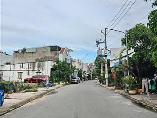 3,65tỷ tlngang 6m
bán 4 lô đất xây dựng tự do cách đường trần văn ơn 50m, p.đông hòa, tp.dĩ an