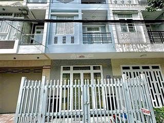 Nhà trệt 2 lầu diện tích rộng đẹp giá rẻ tại kdc long thịnh nay thuộc phường hưng phú  đối diện bv