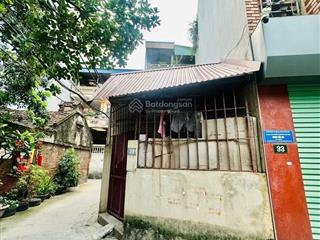 Bán mảnh đất đẹp  trần cung  còn sót lại  lô góc ngõ rộng gần dt = 46m2  mt 4m / giá 8,2 tỷ