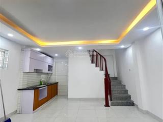 Giảm sốc căn nhà đẹp 6 tầng xây mới  mỹ đình 33 m2  6 tầng mt4,5m / giá 6,3 tỷ ** nhà mới thiế