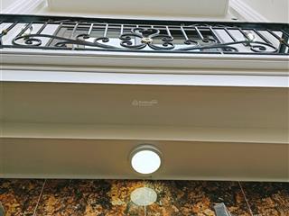 **bán nhà mới kính koong  mỹ đình  cách 1 nhà ra ô tô 37m2  4 tầng / giá 8,6 tỷ  nhà xây mới