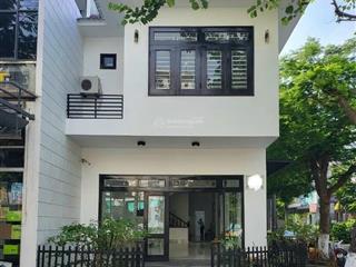Nhà lô góc 2 mặt tiền, 86m2, khu phân lô đường 8m ngay đình phong phú. giá chỉ 5.8 tỷ