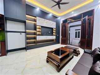 Nhà dân xây xuân đỉnh  gần ô tô  thiết kế hiện đại